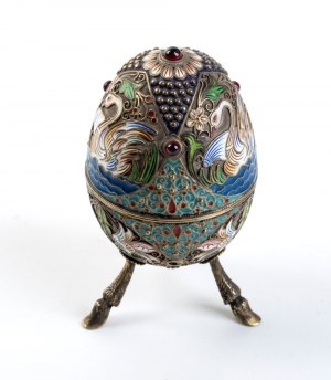 Strieborné a cloisonnè smaltované vajce