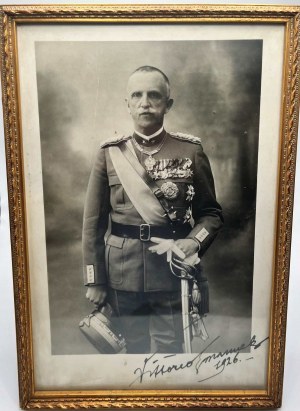 Zdjęcie z firmy Vittorio Emanuele III