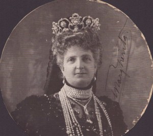 Margherita di Savoia (Margherita Maria Teresa Giovanna di Savoia-Genova; Torino, 20 novembre 1851 - Bordighera, 4 gennaio 1926)