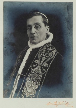 Papa Benedetto XV (Giacomo Paolo Giovanni Battista della Chiesa; Genova, 21 novembre 1854 - Roma, 22 gennaio 1922)