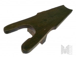 Old Wooden Shoe Pulling Tool so called Dog.