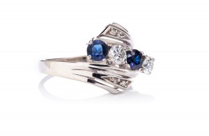 Ring with sapphires and diamonds 2nd half of 20th century.