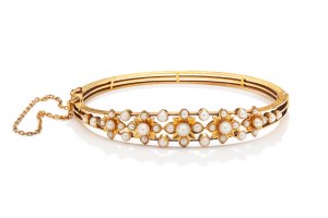 Bracelet en perles fin 19ème siècle.