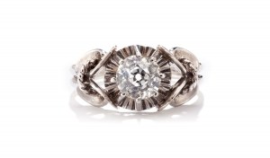 Diamantový prsten z počátku 20. století.