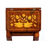 Dutch étagère side table with flaps