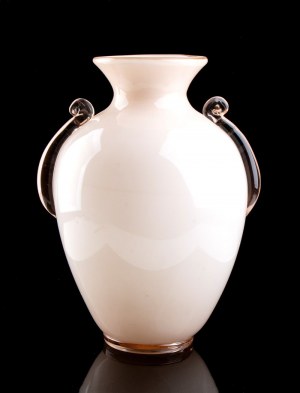 Flavio Poli Seguso vetri d'arte, Murano, Flavio Poli Seguso vetri d'arte, Murano Eine große ovale Vase aus überfangenem Glas.