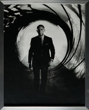 Artista sconosciuto, James Bond