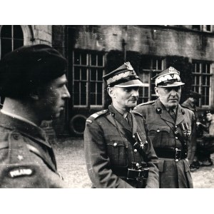 PHOTOS FROM THE COLLECTION OF JAN NIERADKA