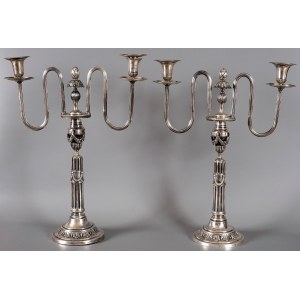 PAIRE DE CANDELABRES CLASSIQUES À DEUX LÉGENDES, Allemagne, Berlin, August Ferdinand Gentzmer, 1790 - 1795