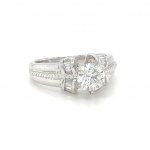 PLATINUM RING 7.20 GR WITH DIAMOND AND DIAMONDS - RNG30606