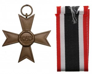 Niemiecki Wojskowy Krzyż Zasługi 1939 - 2 klasa