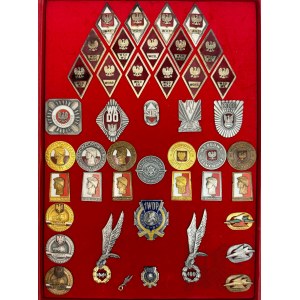 PRL Album Odznak WP 44 Sztuki