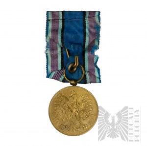 II Republic Commemorative Medal for the Polish-Bolshevik War 1918-1921.