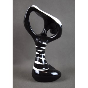 Panna plażowa figurine, Stanislaw OLSZAMOWSKI, Walbrzych, 1960s.