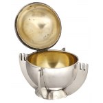 Julia Keilowa (1902-1943) projekt, Fabryka Wyrobów Srebrnych i Platerowanych Józefa Frageta, Warszawa, Cukiernica Jabłko królewskie, l. 30. XX w.