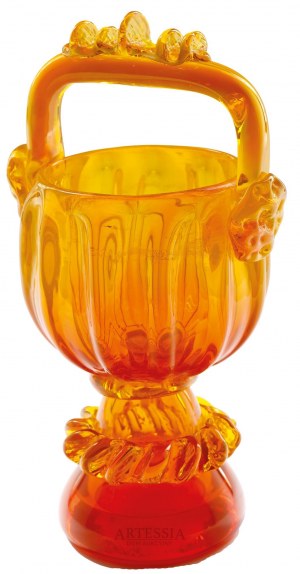 Cracow Glassworks, designed by Jerzy Słuczan-Orkusz (1924-2002), Basket, pattern M-560/72, 1970s.