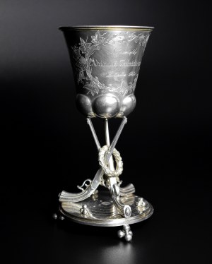 Strieborný pohár vyrobený v Malči Varšava