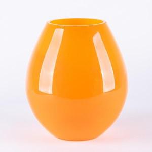 Tarnowiec Glassworks, Orange vase with milky rim, early 21st century.