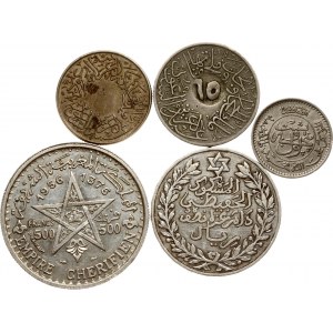 Maroko 5 dirhamów 1329 (1911) i 500 franków 1376 (1956) z monetami różnych krajów Lot 5 monet