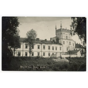 Bialokrynica - Agricultural school in Radziwill castle (852)