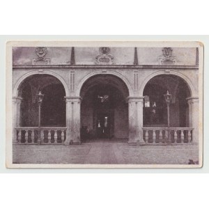 Kielce - Governor's castle - main entrance (1038)