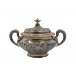 Serwis stylizowany z monogramem,