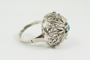Silver Warmet thistle ring with turquoise