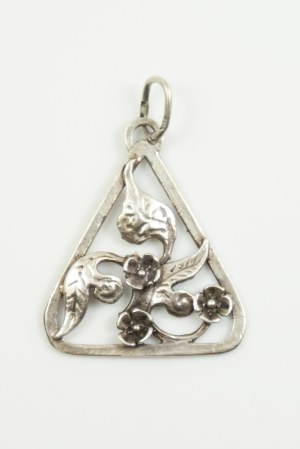 Warmet silver pendant, flowers