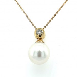 18K YELLOW GOLD CHOKER NECKLACE WITH SOUTH SEA PEARL AND DIAMONDS - AI30503