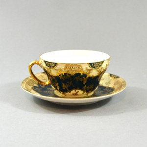 Cup and saucer, Vienna, Josef Riedl, 1890-1910