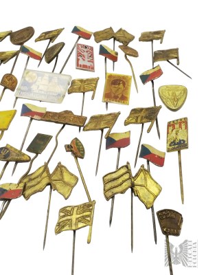Sammlung von tschechoslowakischen, sowjetischen und anderen Anstecknadeln