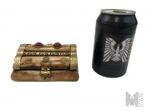 Decorative Casket with Metal Fittings Made of Horn.