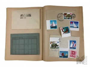 Album di francobolli, vecchie buste e quaderno di carte lisce
