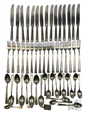 Fraget, Warsaw, 19th/20th c. - Large Set of Plated Fraget and Other Cutlery