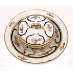 Dózička na máslo (beurrier), Sevres