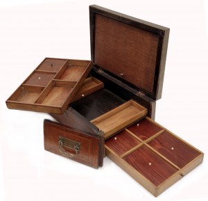 Inkrustowana kaseta (pudełko na biżuterię) z tajnymi przegródkami