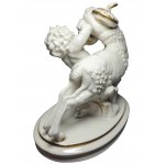 Porzellanfigur Putto mit Widder von Karl Tutter, um 1930/35