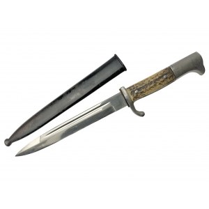 GERMAN WW2 ARMY DRESS BAYONET WITH STAG GRIPS, UNMARKED