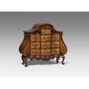 Baroque attachment box