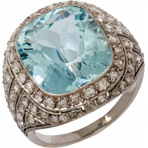 Aquamarine ring