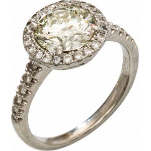 Diamond ring