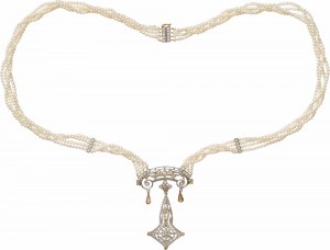 Collier de perles avec pendentif en diamant