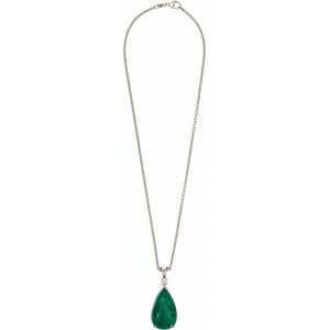 Emerald pendant with chain