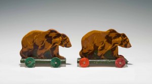 Norbertine Bresslern-Roth: Two toy bears on wheels