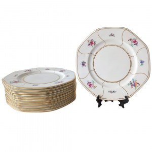 Set of 12 porcelain plates, The Cowell &amp; Hubbard