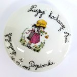 Set of porcelain boxes