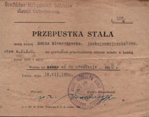 Polish-Bolshevik War] Malopolska Detachments of the Volunteer Army. Pass for Hanna Niementowska. Dat. Lvov 19 VIII 1920.
