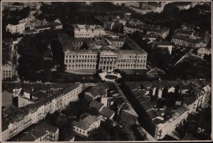 Letecká snímka mesta Ľvov - Technická univerzita. 1920s.