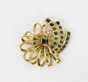 Brooch with sapphires