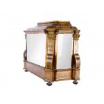Showcase cabinet
